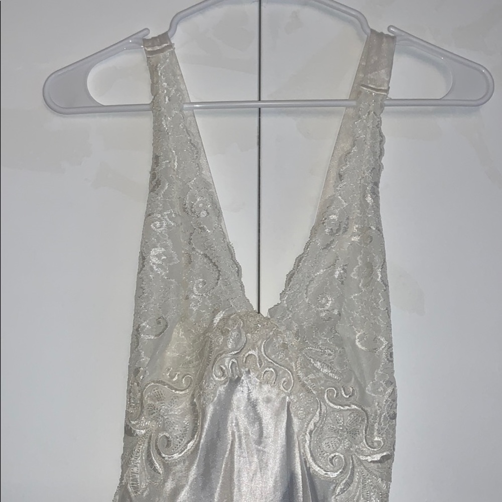 Chemise